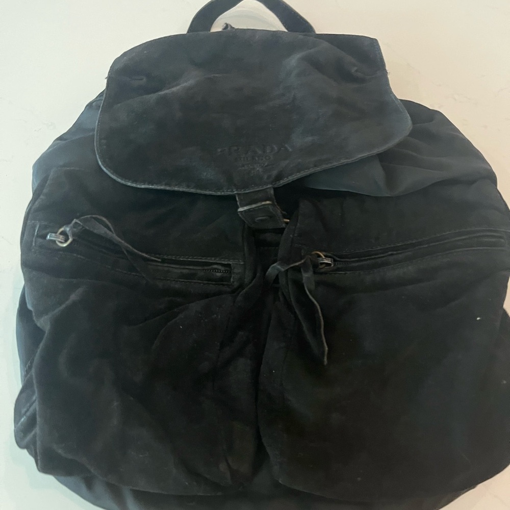 Prada Black Suede woman’s backpack
13
L x 14 h x 5 d